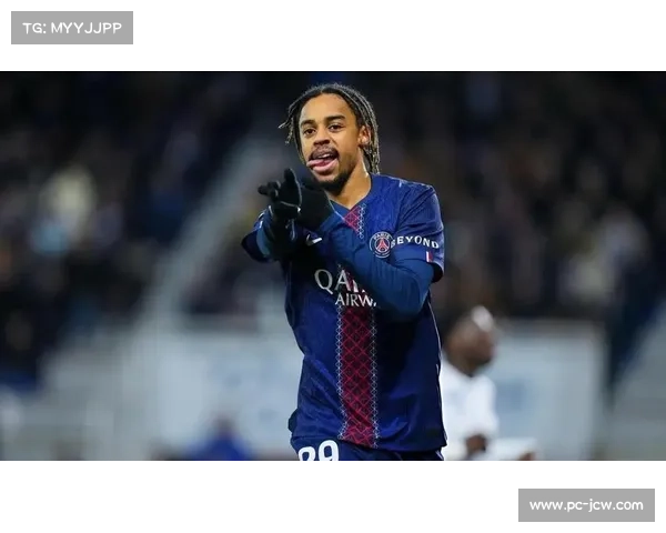 巴黎vs欧塞尔下半场僵局，登贝莱替补登场改变战局